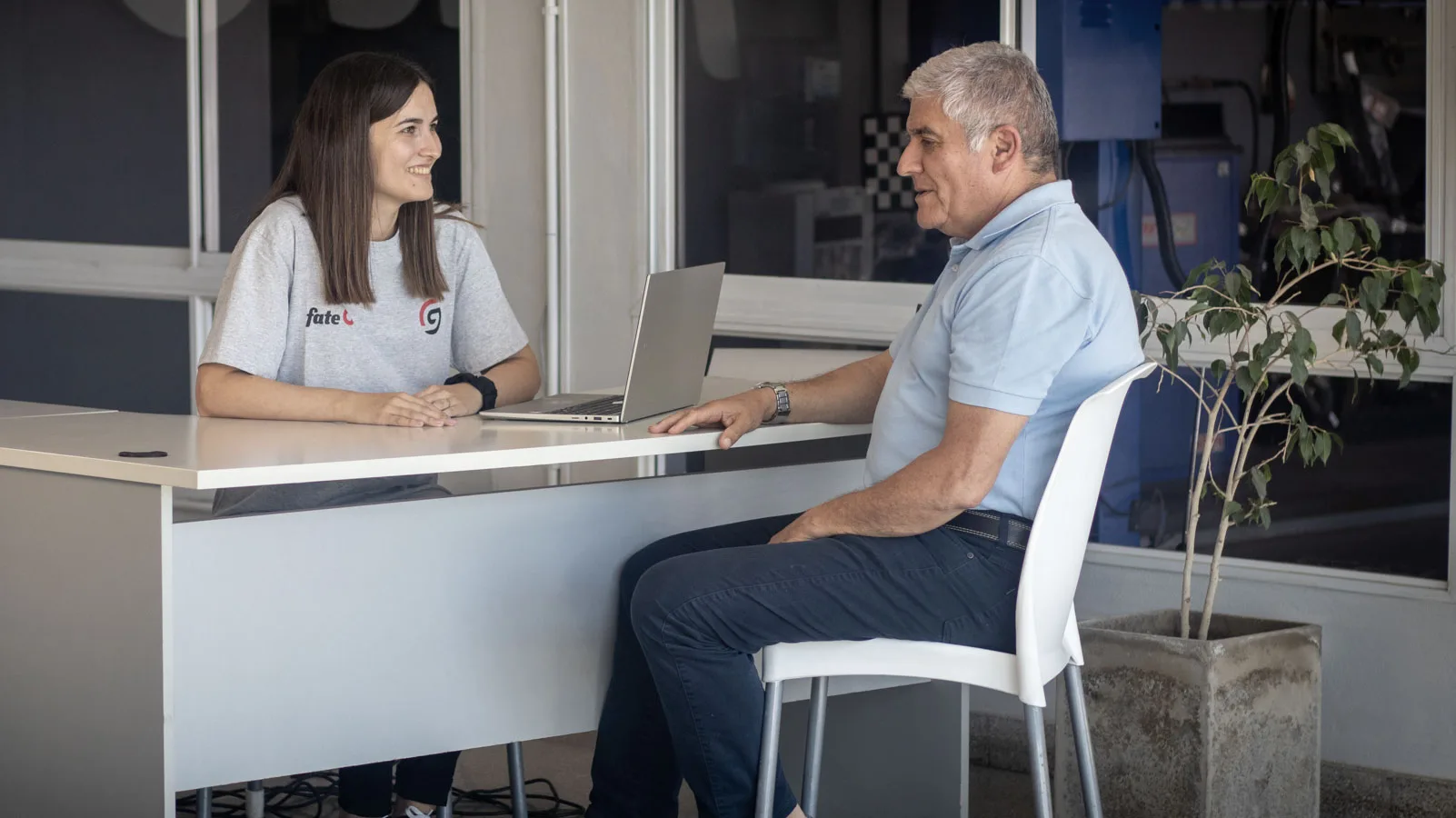 quienes-somos01 Quinénes Somos - Neumáticos García